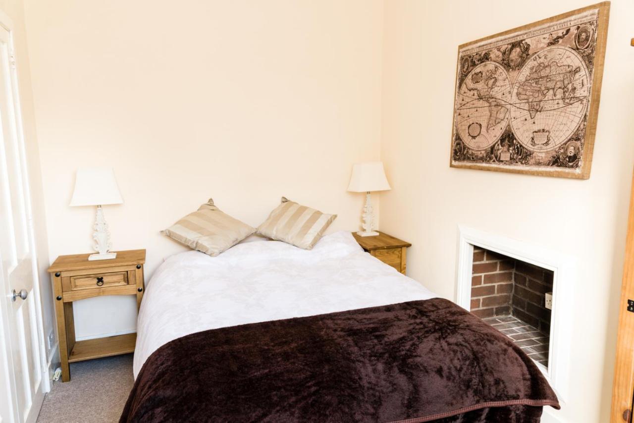 Stylish 2 Bedroom, City Centre Apartment Aberdeen Ngoại thất bức ảnh